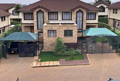 4 Bed Townhouse with En Suite in Kiambu Road