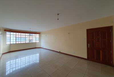 3 Bed Apartment with En Suite at Second Parklands - 2