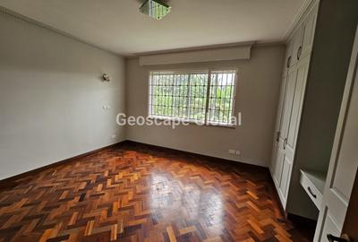 3 Bed House with En Suite in Runda