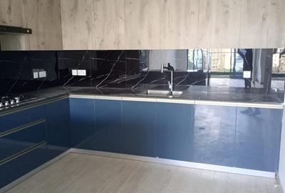 2 Bed Apartment with En Suite at Argwings Kodhek Road
