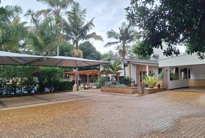 6 Bed House with En Suite in Kyuna