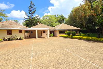 4 Bed House with En Suite at Runda Drive