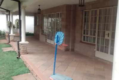 5 Bed Townhouse with En Suite at James Gichuru