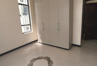 4 Bed House with En Suite in Syokimau - 2