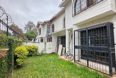 4 Bed Townhouse with En Suite at Lavington-Valley Arcade - 3