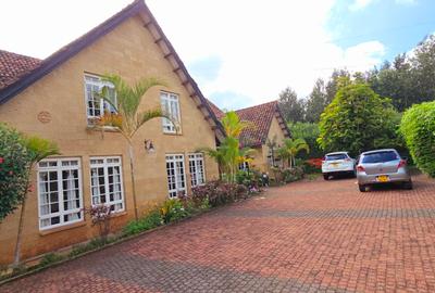 4 Bed House with En Suite at Runda Road