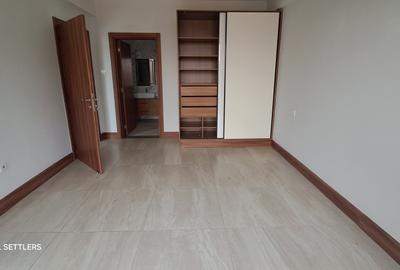 3 Bed Apartment with En Suite at Rhapta Rd - 4