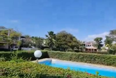 4 Bed House with En Suite at Nyali - 2