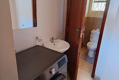 1 Bed House with En Suite at Runda - 3