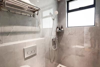 2 Bed Apartment with En Suite in Westlands Area - 4