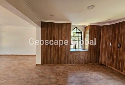 5 Bed Townhouse with En Suite in Kyuna - 4