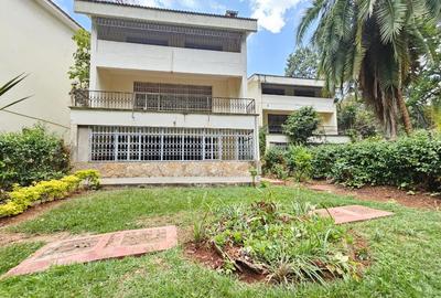 4 Bed House with En Suite at Peponi Road