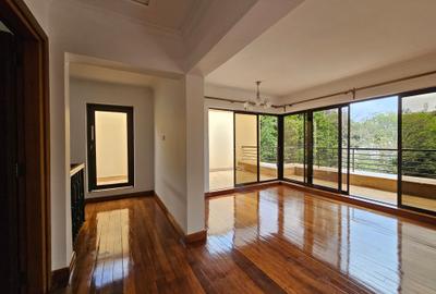 4 Bed Villa with En Suite at Kaputei Road - 2