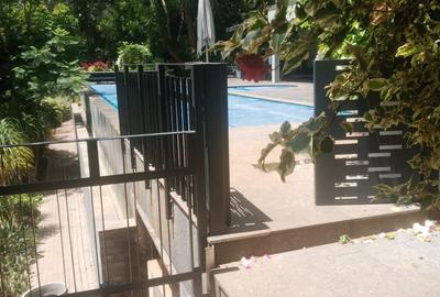 Furnished 2 Bed Apartment with En Suite in Gigiri - 3