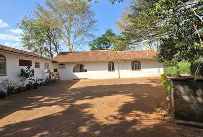 4 Bed House with En Suite at Loresho - 4