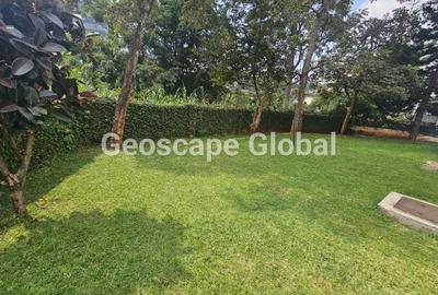5 Bed Townhouse with En Suite in Riverside