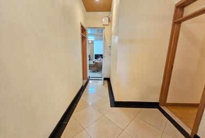 3 Bed House with En Suite in Runda