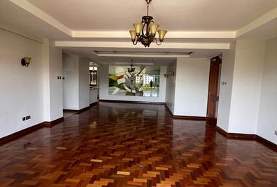 4 Bed Apartment with En Suite at Riverside Drive