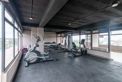4 Bed Apartment with En Suite at Riverside Drive - 4