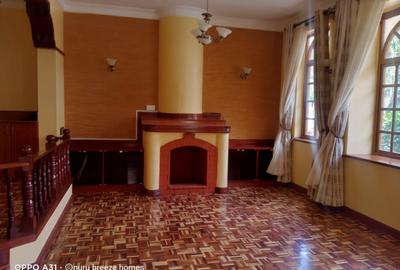 4 Bed Townhouse with En Suite in Lavington - 4