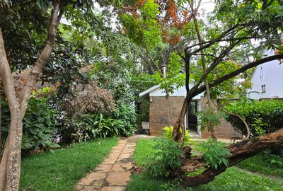 4 Bed Townhouse with En Suite in Lavington - 4