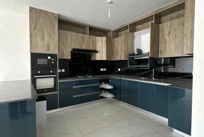 2 Bed Apartment with En Suite at Mbaazi Avenue