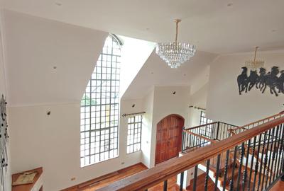 5 Bed House with En Suite in Karen - 3