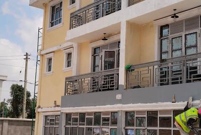 4 Bed Villa with En Suite at Community Road - 3