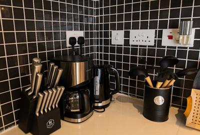 Serviced 1 Bed Apartment with En Suite in Lavington
