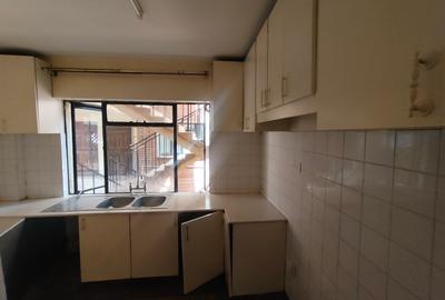 3 Bed Apartment with Parking in Kilimani