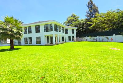 5 Bed House with En Suite at Runda Road - 4