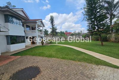 4 Bed House with En Suite in Runda