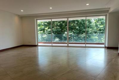 3 Bed Apartment with En Suite at City Park Drive - 3