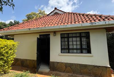 1 Bed House with En Suite at Elias - 2