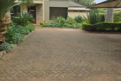 4 Bed Villa with En Suite at Ridgeways Lane