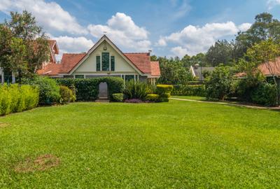 2 Bed House with En Suite in Karen