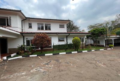 Commercial Property with Service Charge Included in Gigiri