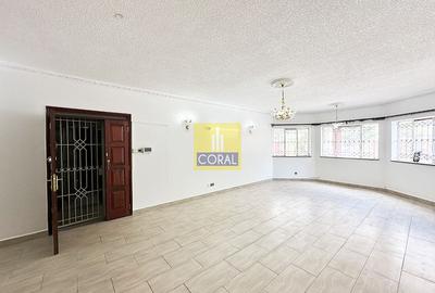 4 Bed Apartment in Parklands