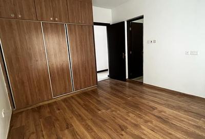 3 Bed Apartment with En Suite at Parklands - 4