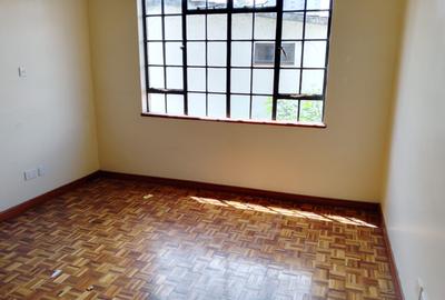 3 Bed Apartment with En Suite in Kilimani