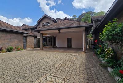 4 Bed House with En Suite at Peponi Road