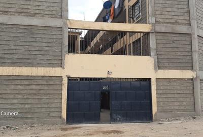 2 Bed Apartment with Borehole in Kitengela