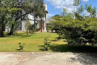 5 Bed Townhouse with En Suite at Karen