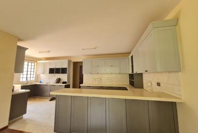 4 Bed Townhouse with En Suite at Kitisuru Ridge