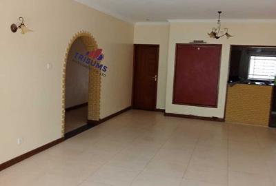 3 Bed Apartment with En Suite in Westlands Area