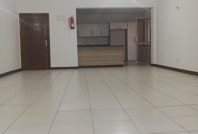 2 Bed Apartment with En Suite in Westlands Area - 3