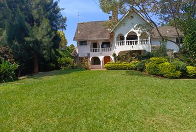 5 Bed Townhouse with En Suite in Nyari