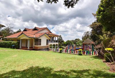 4 Bed Villa with En Suite at Rosslyn - 3
