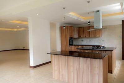 3 Bed Apartment with En Suite in Lower Kabete