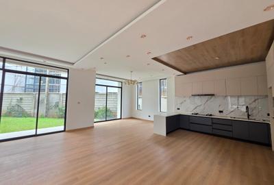 5 Bed Townhouse with En Suite at Issac Gathanju - 4
